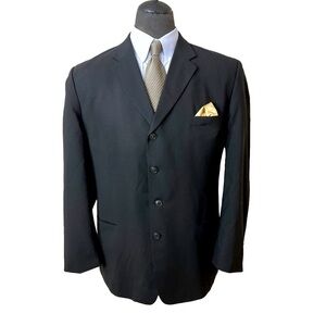 VERSINI VINTAGE LUXURY IN A MENS DRESS BLAZER SIZE 48R 100% WORSTED WOOL.